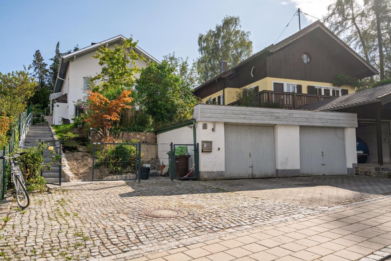 Appartment Piano Oberhaching Buitenkant foto