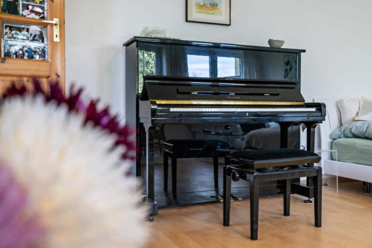 Appartment Piano Oberhaching Buitenkant foto