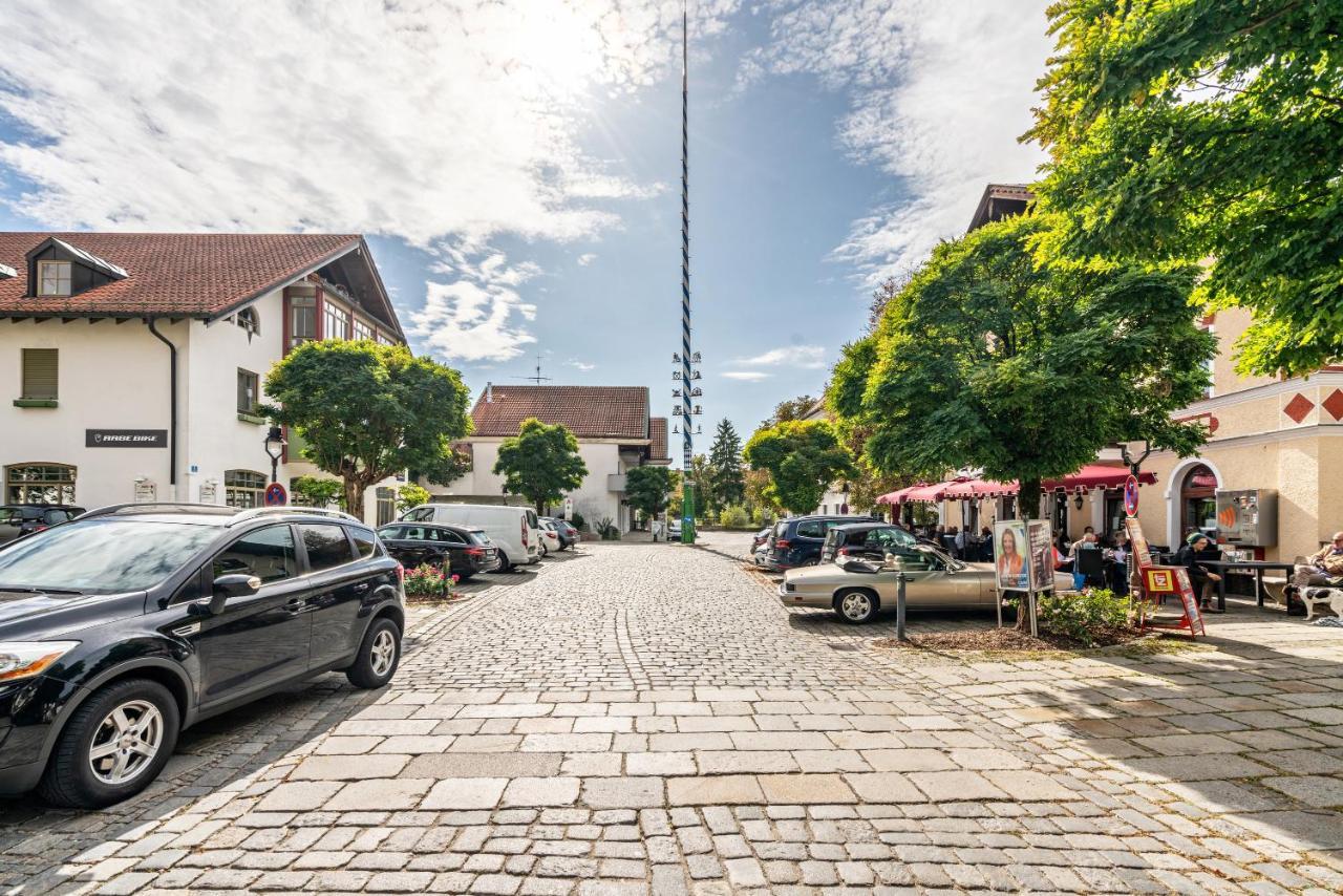 Appartment Piano Oberhaching Buitenkant foto